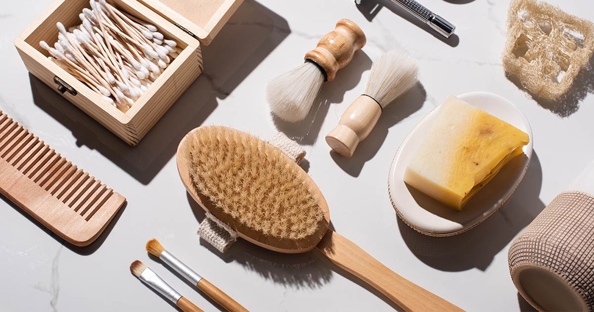 Xu hướng mỹ phẩm xanh: Không có vi nhựa, bao bì tái chế