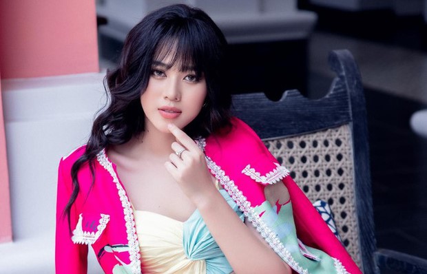 Sao Việt cắt tóc mái dày: Đến cả mỹ nhân cũng quay vào ô mất lượt