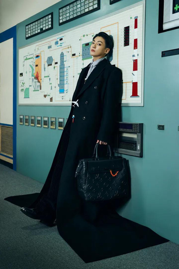  BTS x Louis Vuitton: Trang phục đỉnh cao, nhan sắc cực phẩm - Ảnh 3