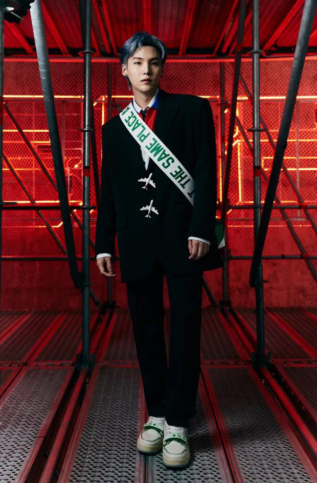  BTS x Louis Vuitton: Trang phục đỉnh cao, nhan sắc cực phẩm - Ảnh 5