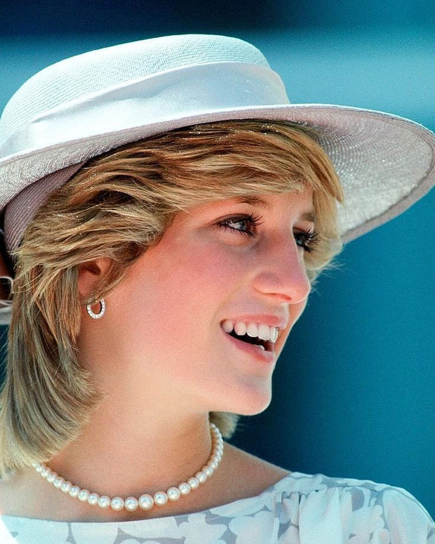 Đây là bí quyết để công nương Diana dù để tóc ngắn những vẫn giữ được nét nữ tính - Ảnh 7
