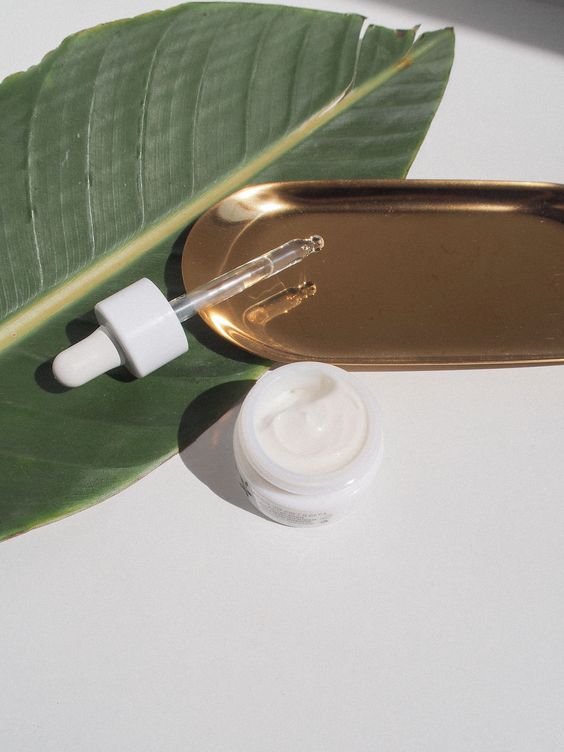 Dưỡng da bằng dầu - bước bổ sung cần có cho làn da dầu