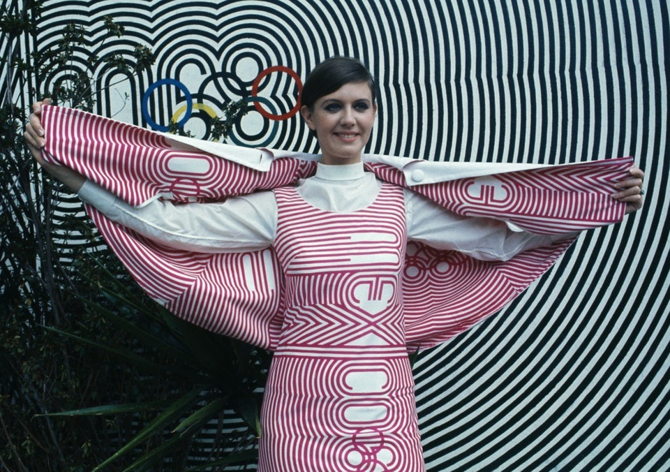 Tại Olympic 1968, đất nước Nam Mỹ Mexico đến với đại hội trong trang phục bắt mắt gồm hai màu đỏ và trắng.
