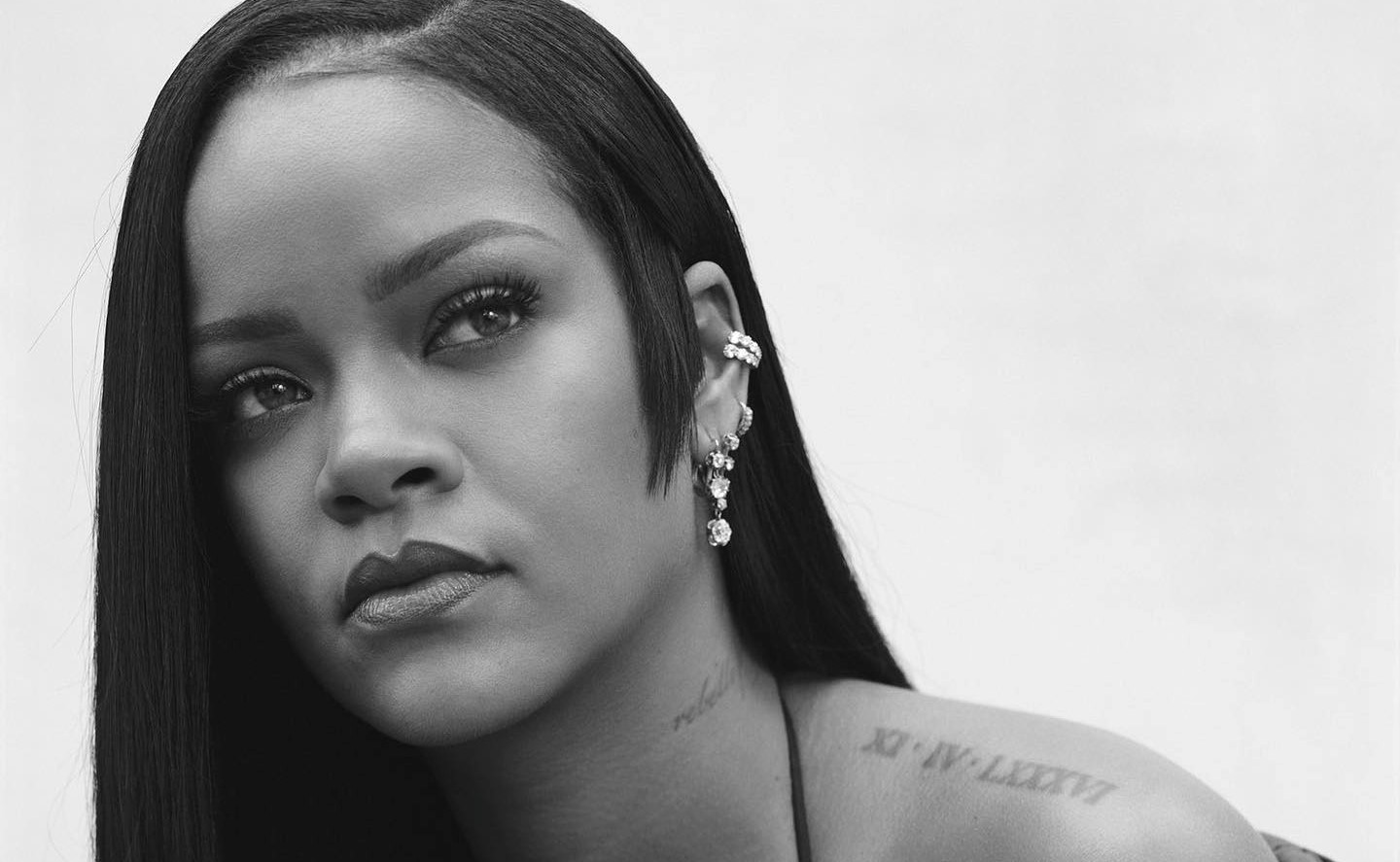Rihanna ra mắt dòng nước hoa Fenty