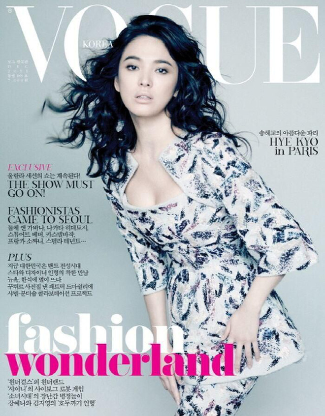 Để được xuất hiện trên bìa của những tờ tạp chí này, Song Hye Kyo phải chứng minh được đẳng cấp ngôi sao hạng A của mình.