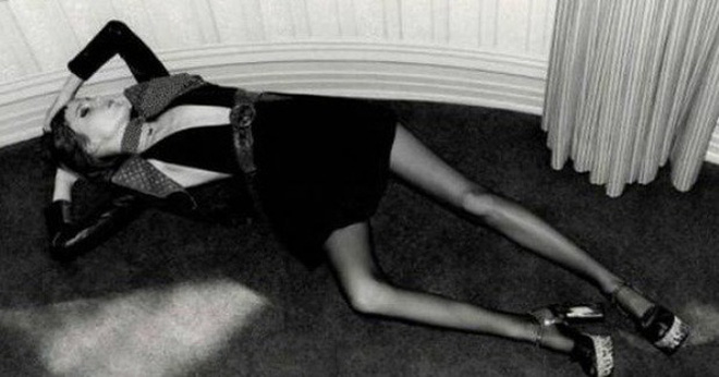 Vẻ đẹp 'nghiện ngập' bắt nguồn từ Kate Moss. Vào những năm 90, chân dài người Anh khuấy đảo làng mốt với hình thể siêu gầy và size quần áo bằng 0.
