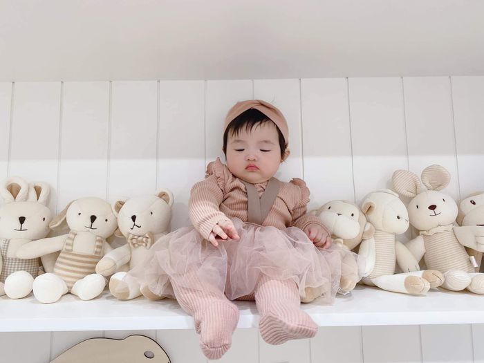 "Thế lực nhí" Winnie chưa tròn 1 tuổi nhưng sở hữu gu thời trang thời thượng