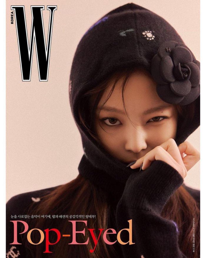 Jennie BLACKPINK trở thành gương mặt trang bìa số tháng 11 của tạp chí W Hàn Quốc.