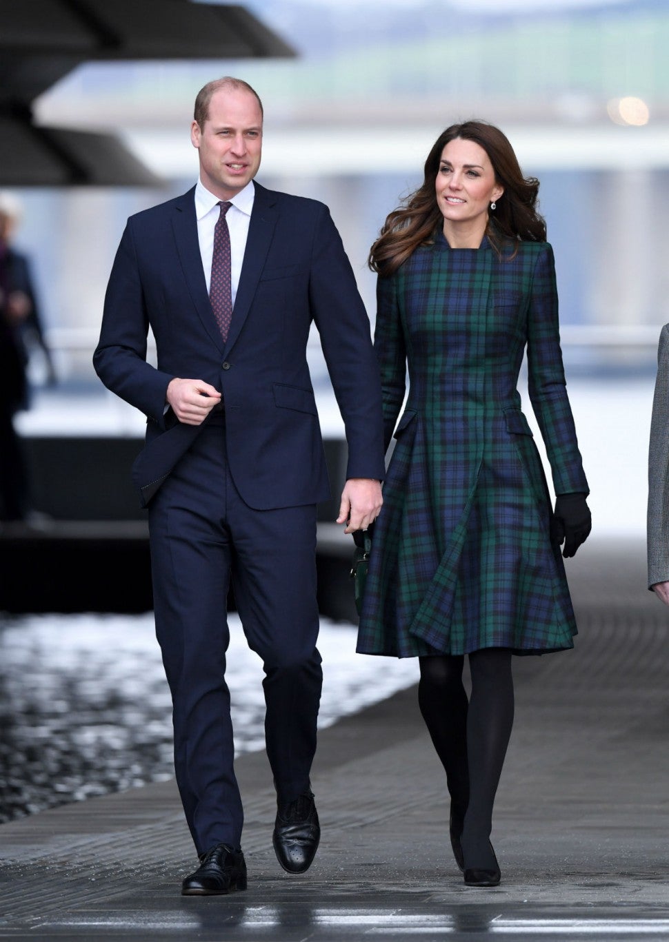 Mọi khoảnh khắc mà đôi vợ chồng Hoàng gia đi bên cạnh nhau đều đẹp như một thước phim thời trang.