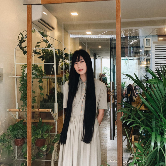 Sự thật đằng sau màn xuống tóc bất ngờ của Helly Tống