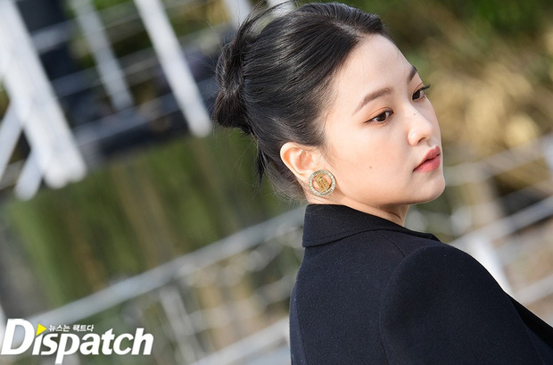 Yeri (Red Velvet) đã có màn lột xác hoàn hảo với Burberry sau thời gian dài bị chê "phèn"