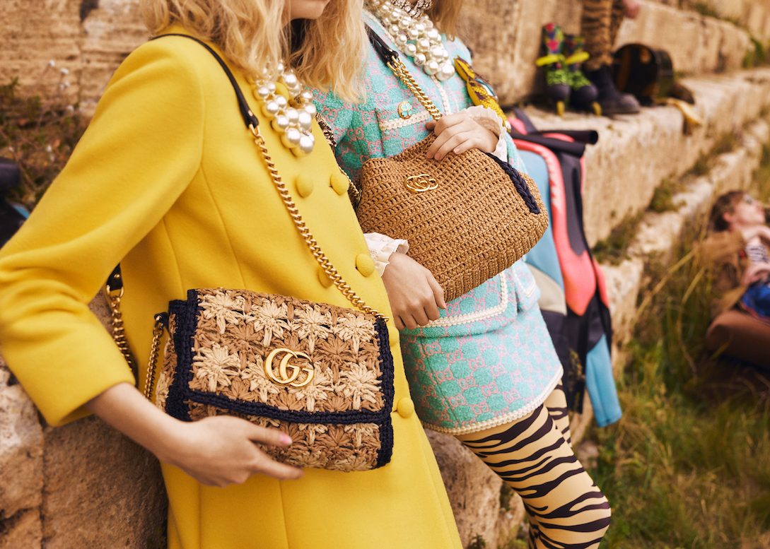 Nhân viên Gucci ở Trung Quốc bị bắt vì tráo túi thật bằng túi giả  