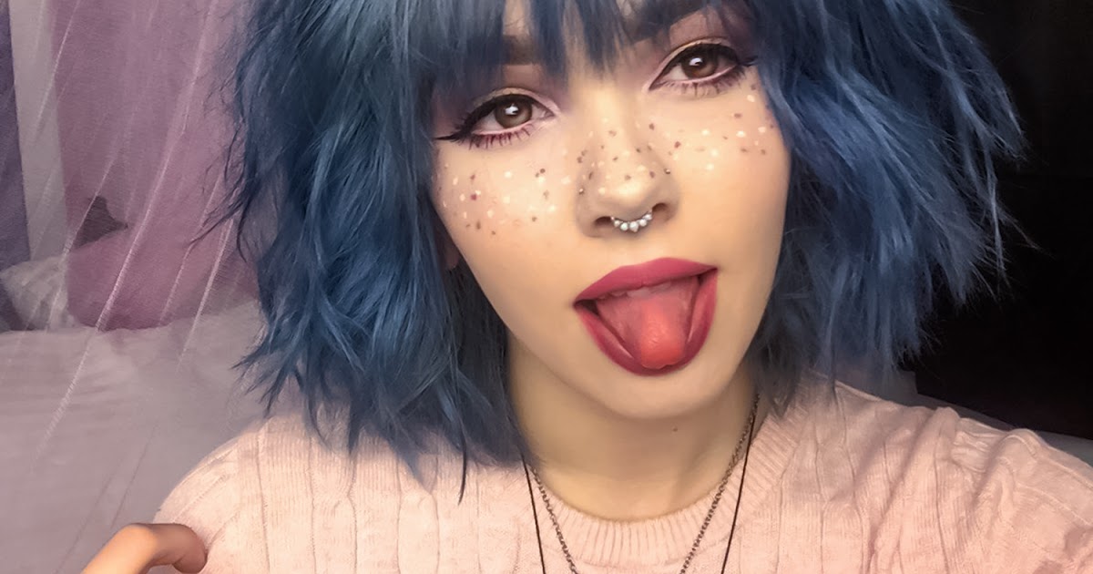 E-girl là gì? Phong cách thời trang chỉ tồn tại trên TikTok 