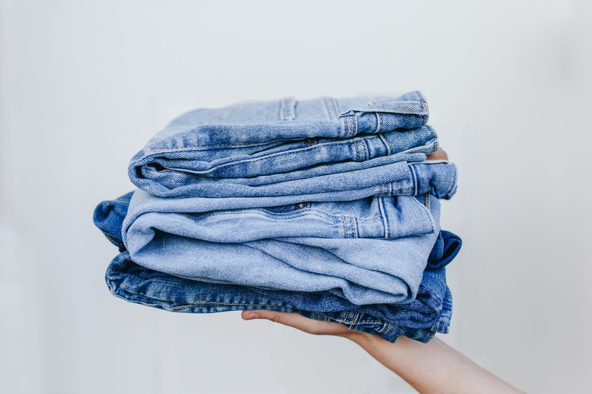 Những dấu hiệu nào cho thấy một chiếc quần jeans đã hết hạn sử dụng? 