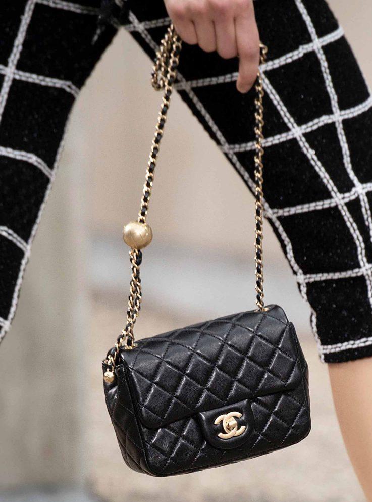 Nhiều người đánh giá chất lượng túi Chanel đang đi xuống so với thời kỳ trước năm 2008.