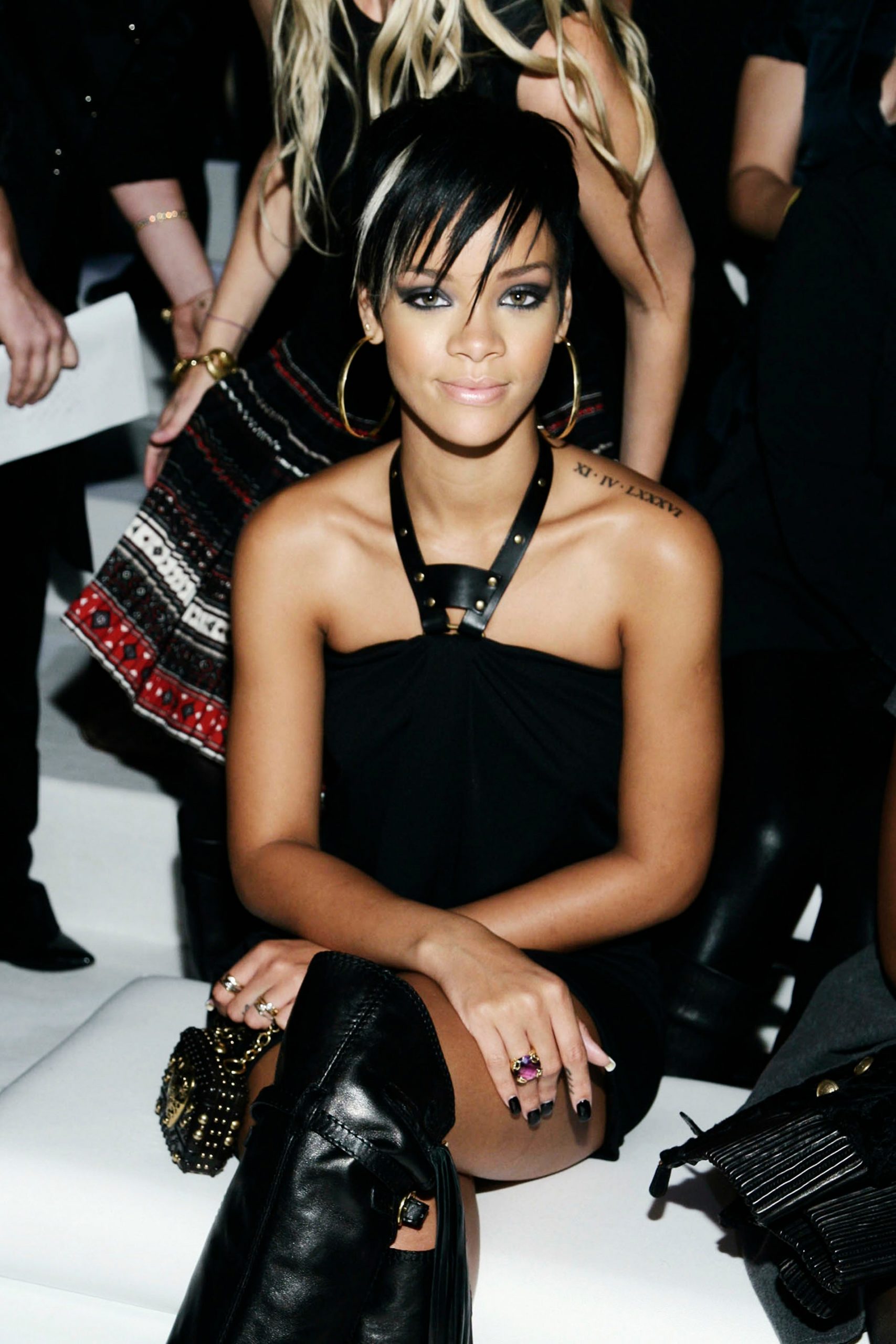Hành trình 'thời trang hàng ghế đầu' của 'mẹ bỉm' Rihanna  - Ảnh 5