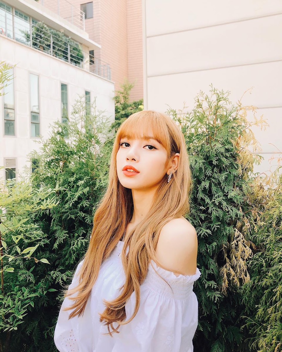 Đây là 6 yếu tố tạo nên vẻ đẹp Lisa BLACKPINK   - Ảnh 2