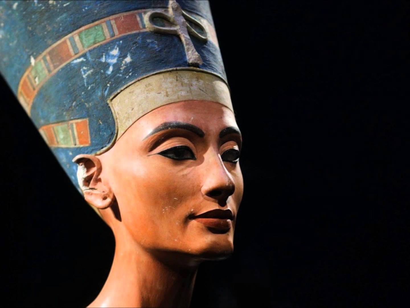 5 điều bạn chưa biết về son môi đỏ - Ảnh 2