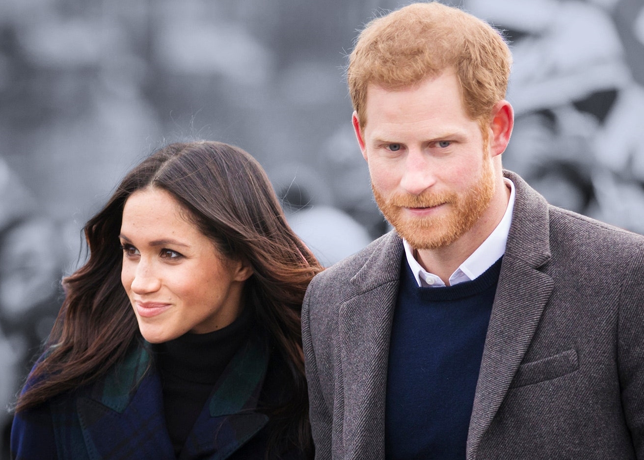 Hoàng tử Harry và vợ quay về Anh nhưng không gặp Nữ hoàng Elizabeth