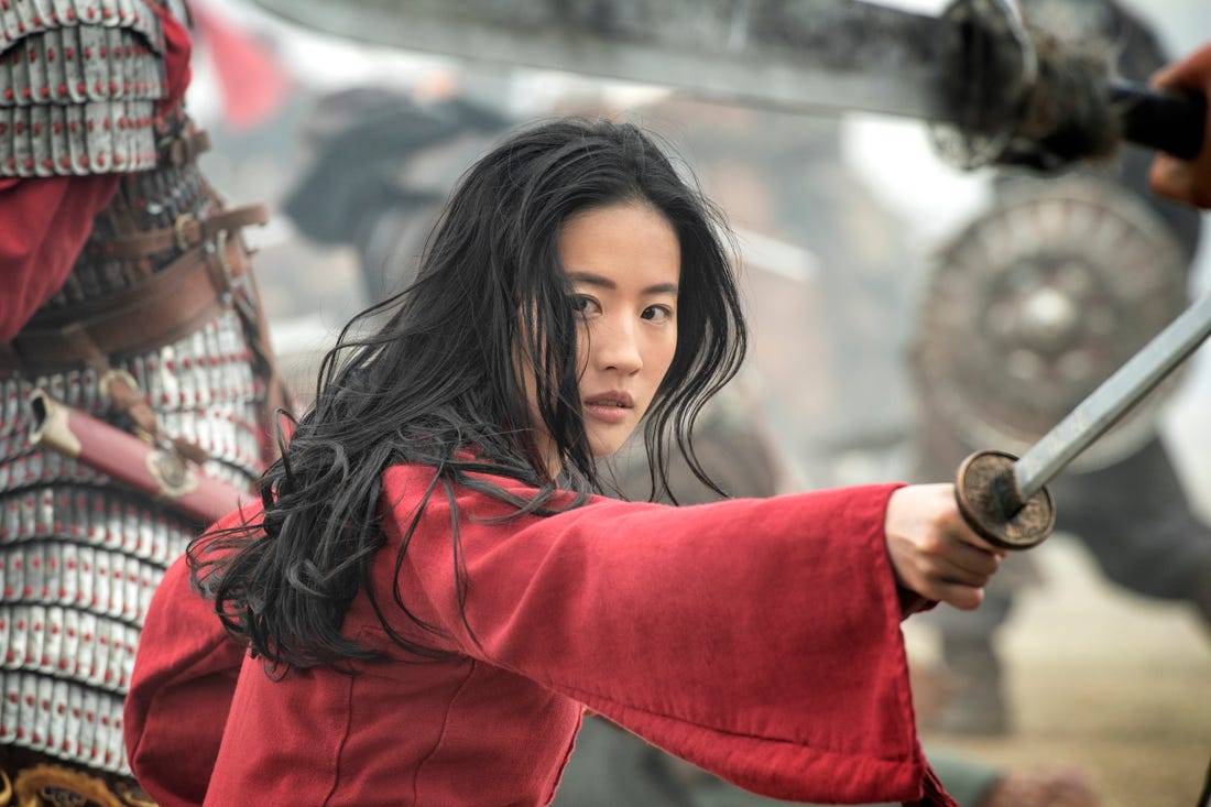 Diễn xuất của Lưu Diệc Phi trong 'Mulan' gây nhiều tranh cãi.