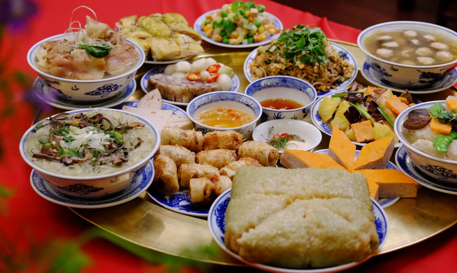 Hội chị em thi nhau tăng cân sau Tết, chỉ có Ngọc Trinh vẫn giữ được phong độ 