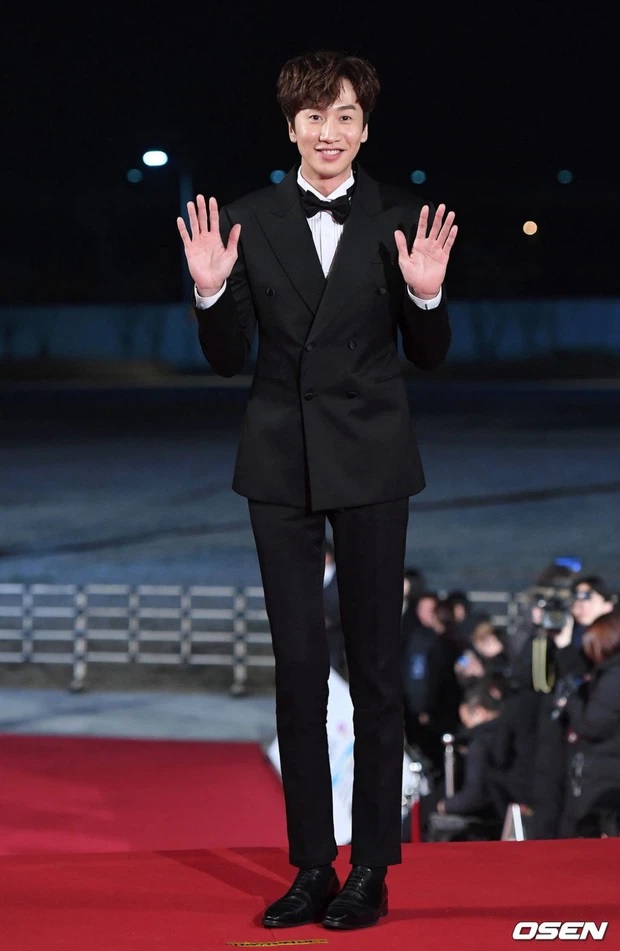 6 “cây sào” của showbiz Hàn: Lee Kwang Soo cao đến 1m90 nhưng vẫn thua nghệ sĩ này - Ảnh 1