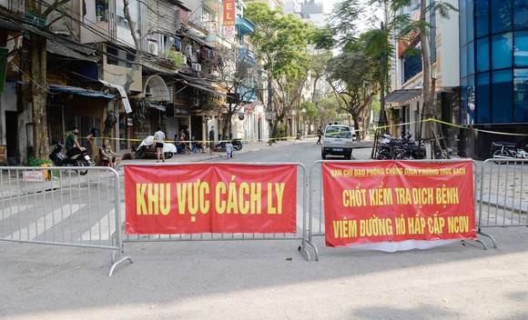 Hà Nội có báo cáo nhanh về trường hợp nghi nghiễm Covid-19 tại Tây Hồ