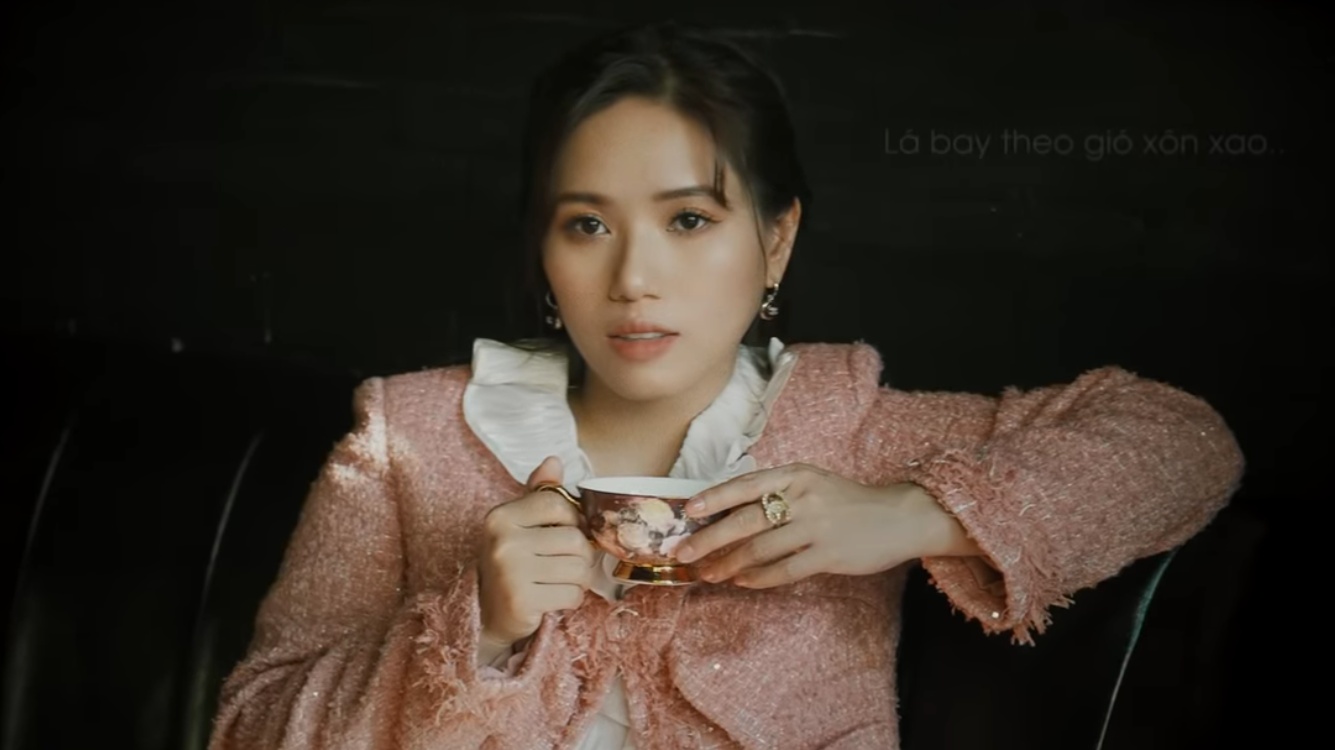 Thùy Chi bị chỉ trích khi lợi dụng scandal của Sơn Tùng để câu view