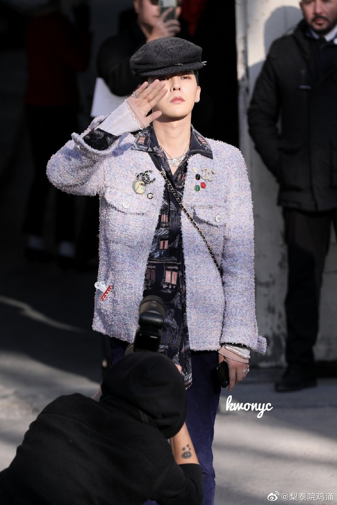G-Dragon luôn gắn liền tên tuổi với thương hiệu thời trang đình đám Chanel