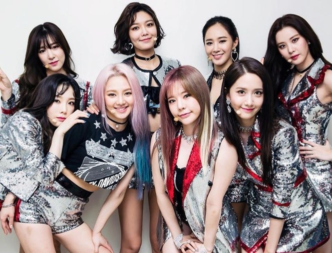 Người hâm mộ đang mong chờ sự trở lại của 8 cô gái nhà SM