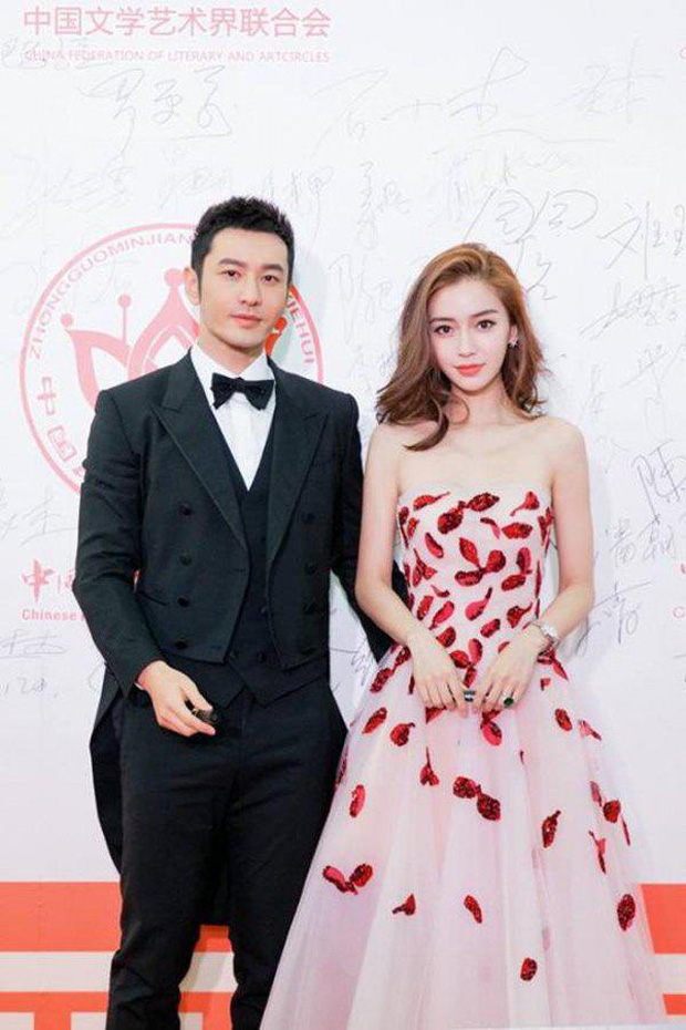 Thông tin Huỳnh Hiểu Minh và Angelababy ly hôn được đăng tải trên trang QQ
