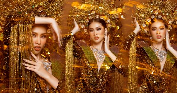 Quốc phục nặng gần 30kg của Ngọc Thảo: Diện mấn với bodysuit