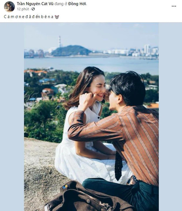 Bức ảnh khiến xôn xao cộng đồng mạng khi nhiều người cho rằng Tim đã tìm được hạnh phúc mới sau khi ly hôn với Trương Quỳnh Anh