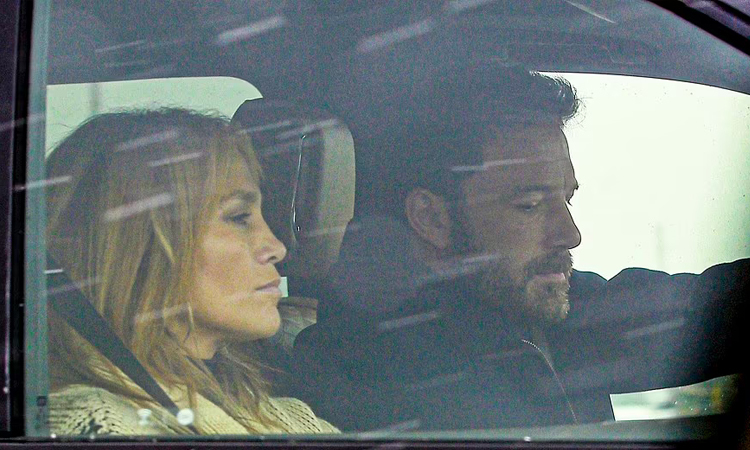 Jennifer Lopez và Ben Affleck đi du lịch tại biệt thự của nam diễn viên ở Montana.