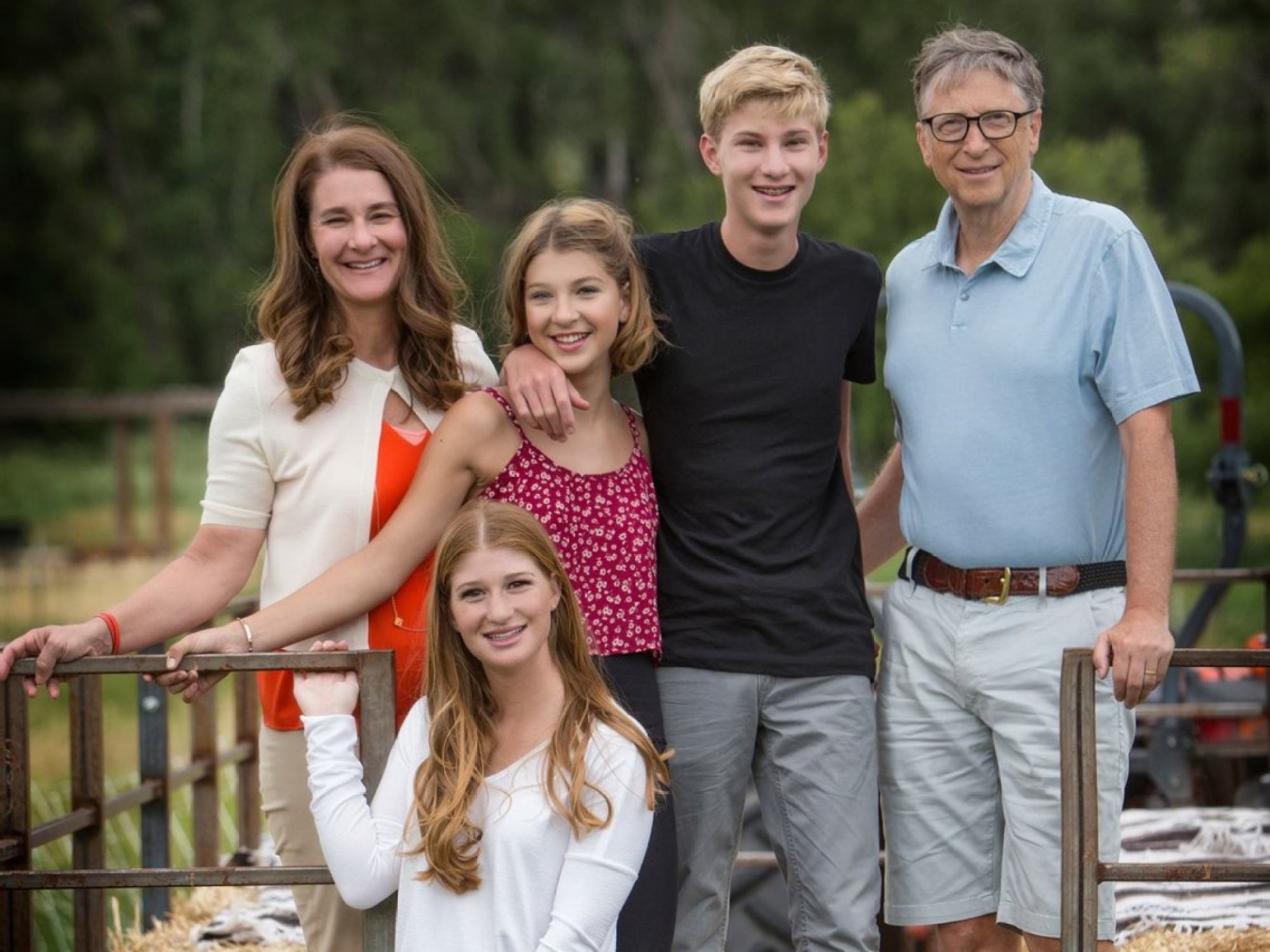 Gia đình của vợ chồng tỷ phú Bill Gates thời điểm còn hạnh phúc