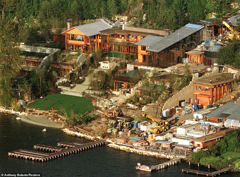 Căn biệt thự 140 triệu USD bên hồ Washington của vợ chồng tỷ phú Bill Gates