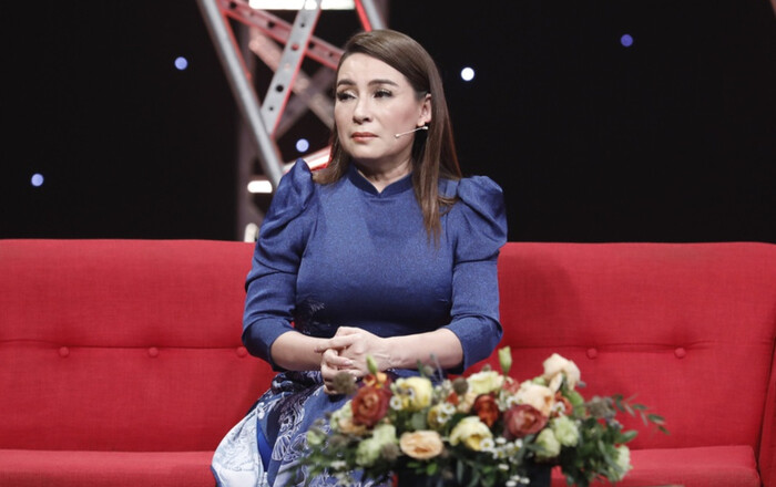 Phi Nhung phủ nhận những cáo buộc của bà Phương Hằng và bày tỏ quan điểm cá nhân liên quan đến việc từ thiện