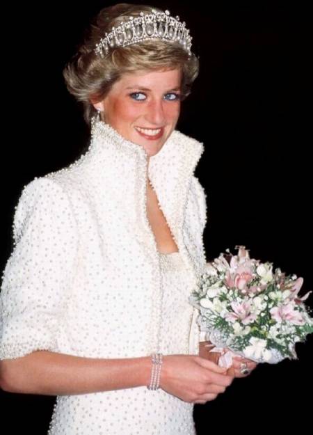 Sự diện diễn ra vào ngày 1/7 là để nhằm tôn vinh cố Công nương Diana nhân dịp kỷ niệm sinh nhật lần thứ 60 của bà