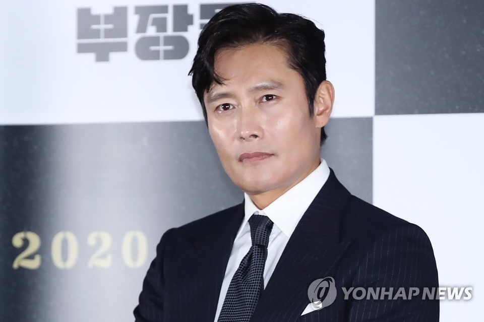 Nam tài từ Lee Byung Hun sẽ là diễn viên Hàn Quốc đầu tiên đảm nhận vai trò MC tại Liên hoan phim Cannes