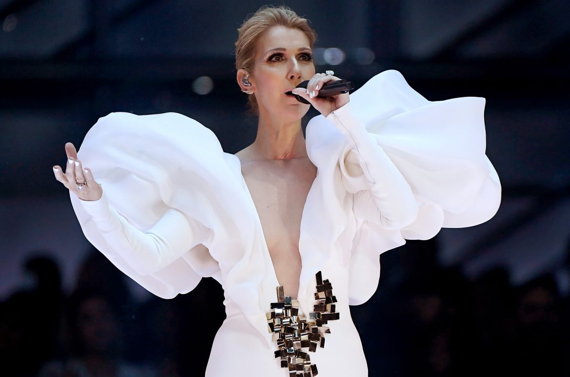 Danh ca Céline Dion nhận bằng tiến sĩ ở tuổi 53 - Ảnh 1