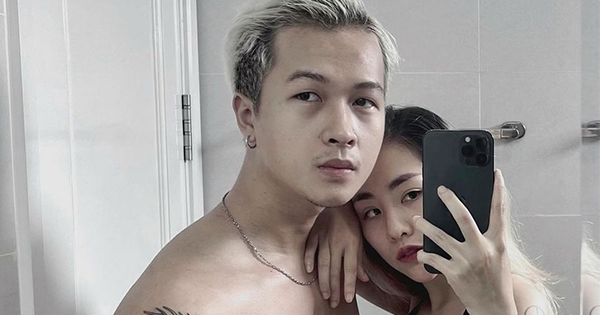 Du Uyên lại đăng ảnh bên "tình tin đồn" trong nhà tắm