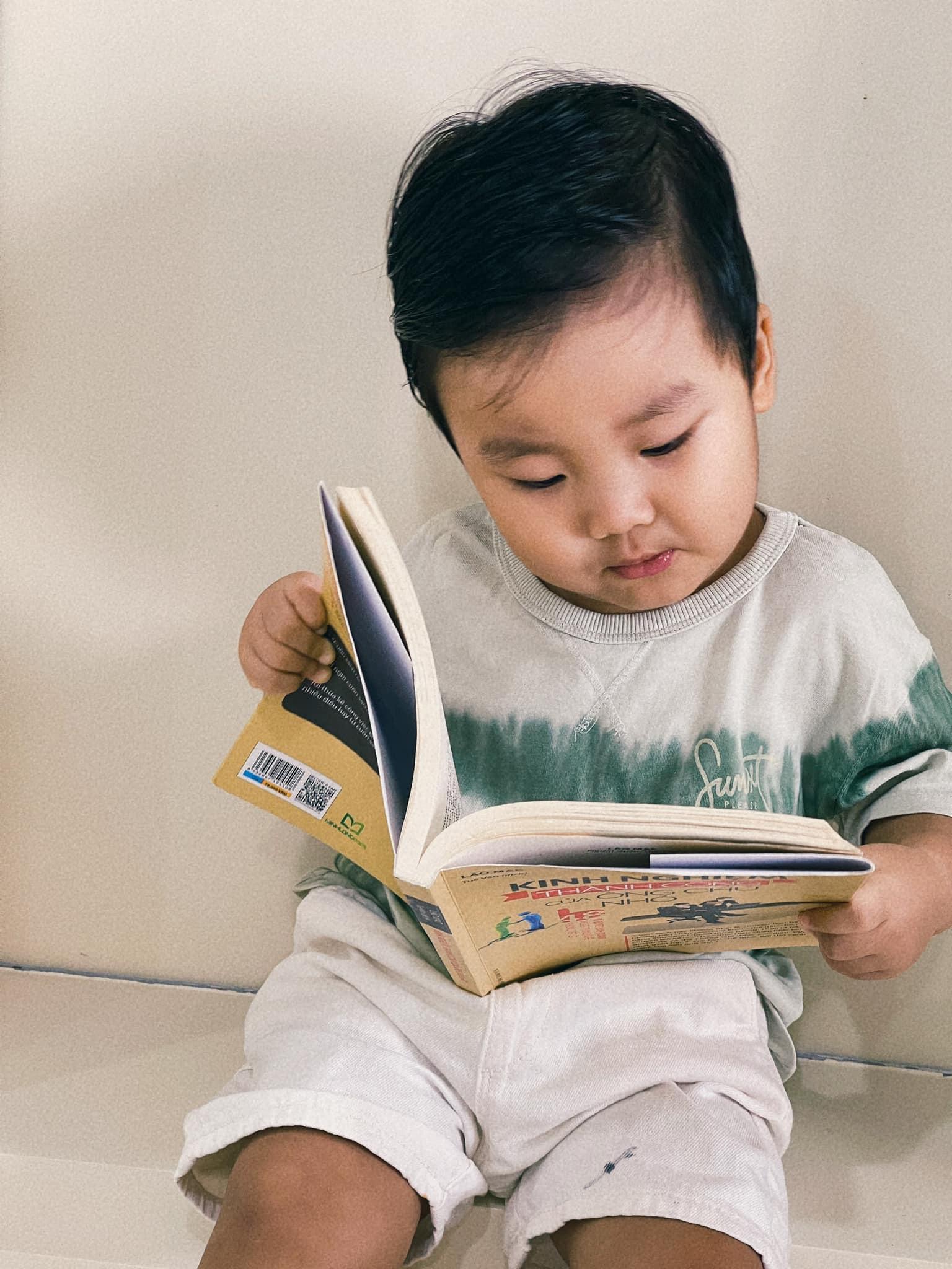 Tiết lộ 9 quyển sách bé Bo đọc từ 3 tháng tuổi, Hòa Minzy được khen khéo dạy con - Ảnh 6