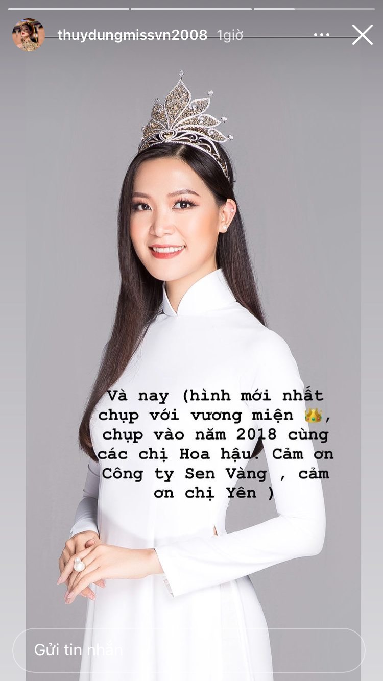 Hình ảnh Thùy Dung diện áo dài với vương miện hoa hậu năm 2018.