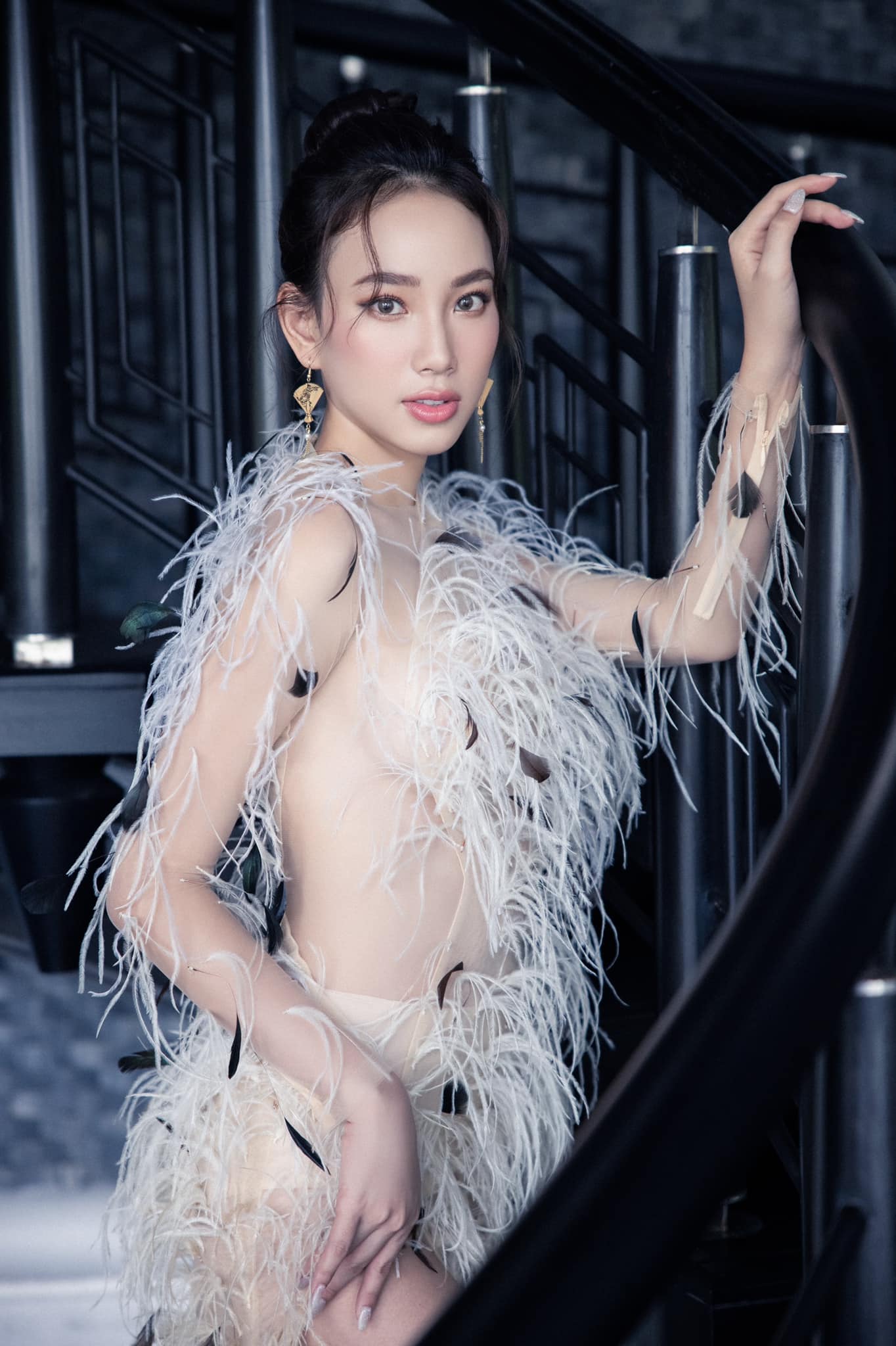 Trần Hoàng Ái Nhi - đại diện Việt Nam thi Hoa hậu Liên lục địa 2021 là ai? - Ảnh 1