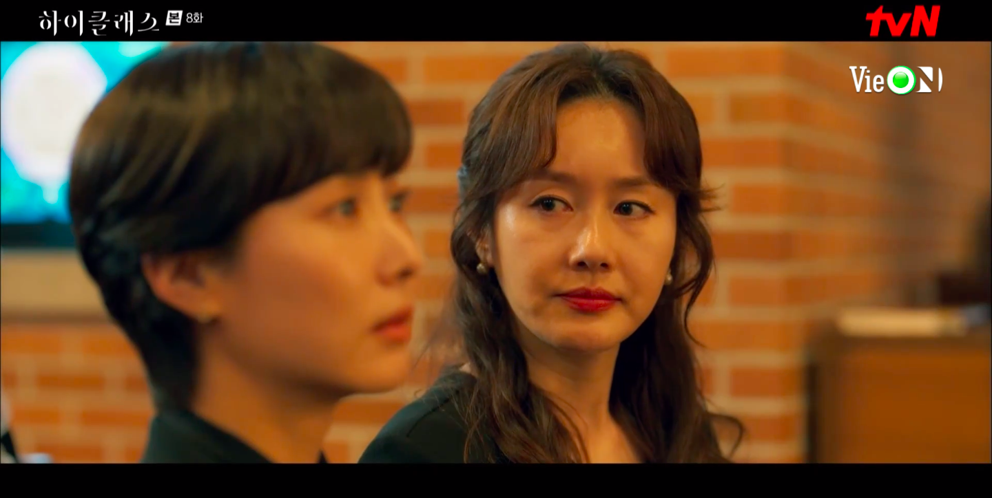 Song Yeo Wool lại nghi ngờ Nam Ji Sun chính là hung thủ.