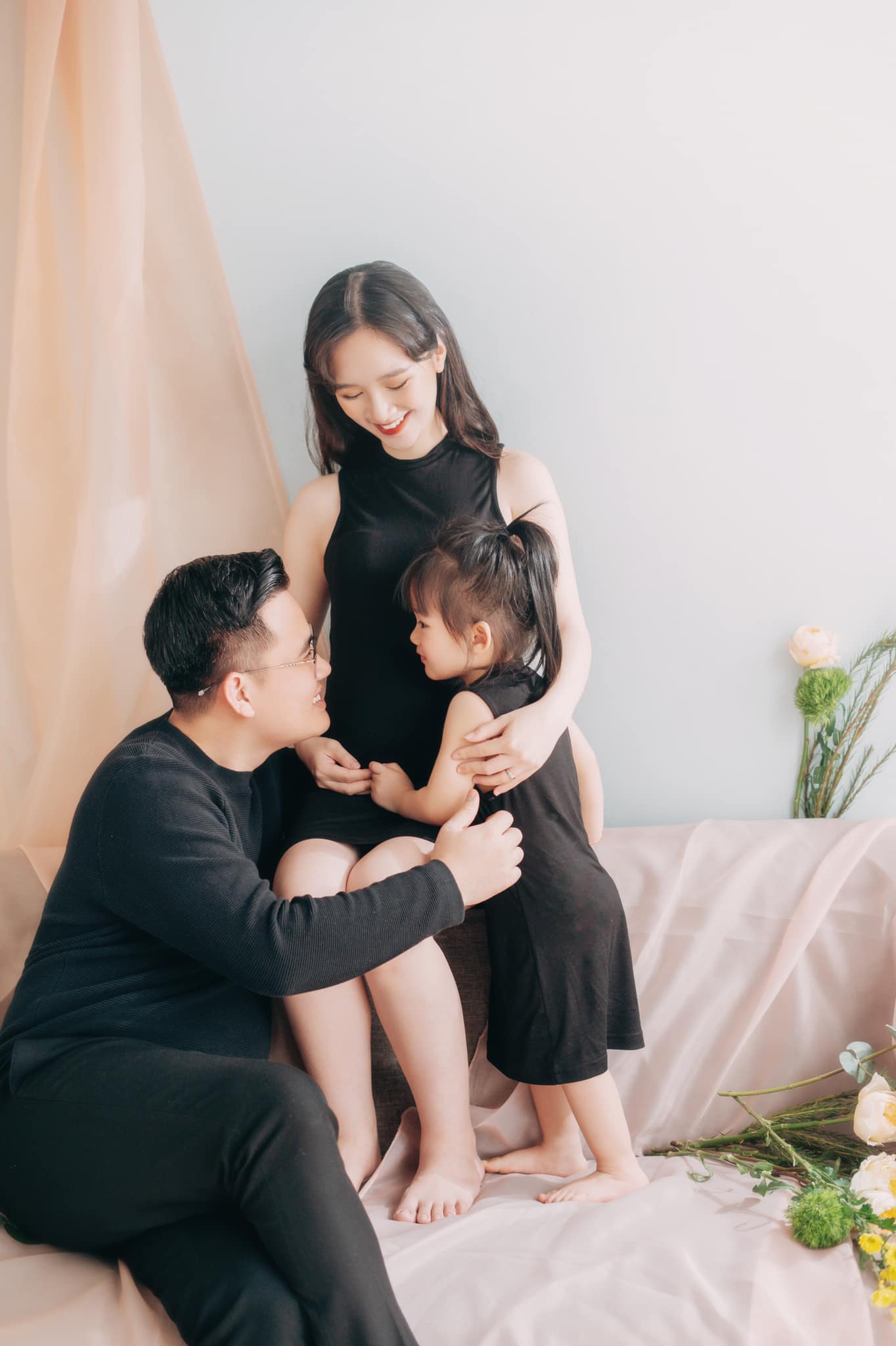 Loạt ảnh gia đình hạnh phúc của diễn viên Hà Anh.