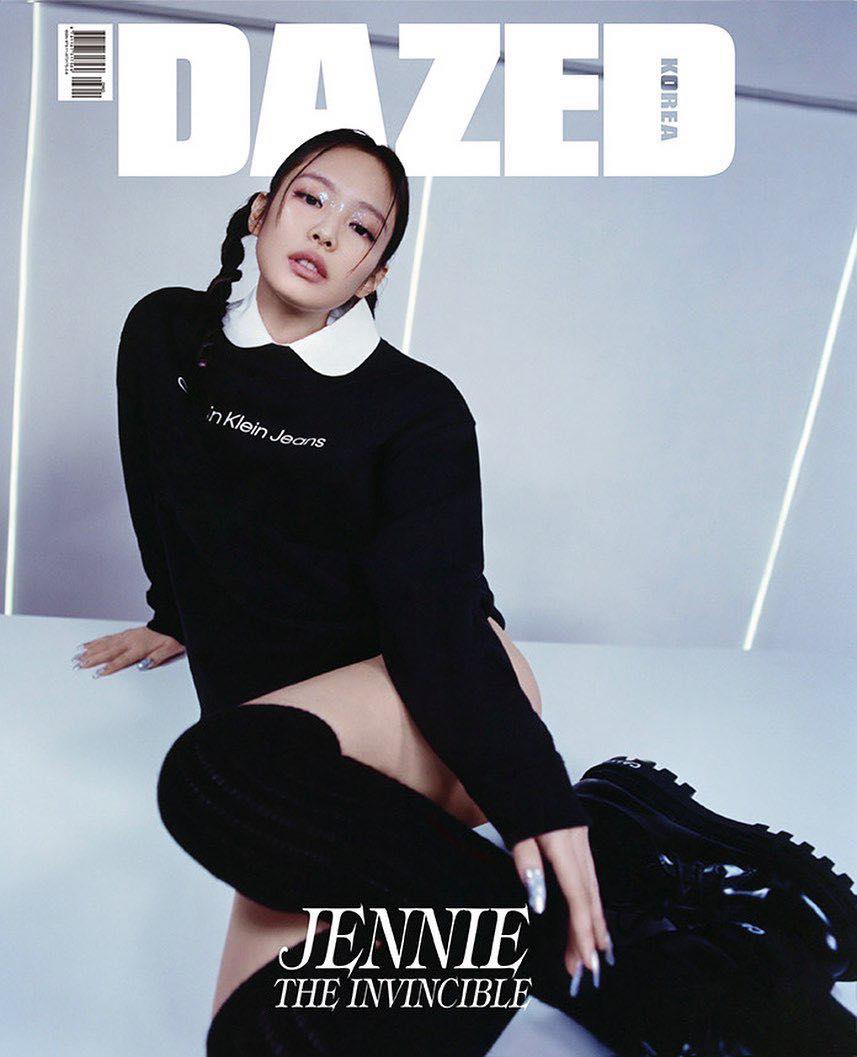 Mặc thiên hạ ồn ào vụ V (BTS) follow nhầm, Jennie bỏ túi thêm 8 trang bìa Dazed Korea  - Ảnh 4