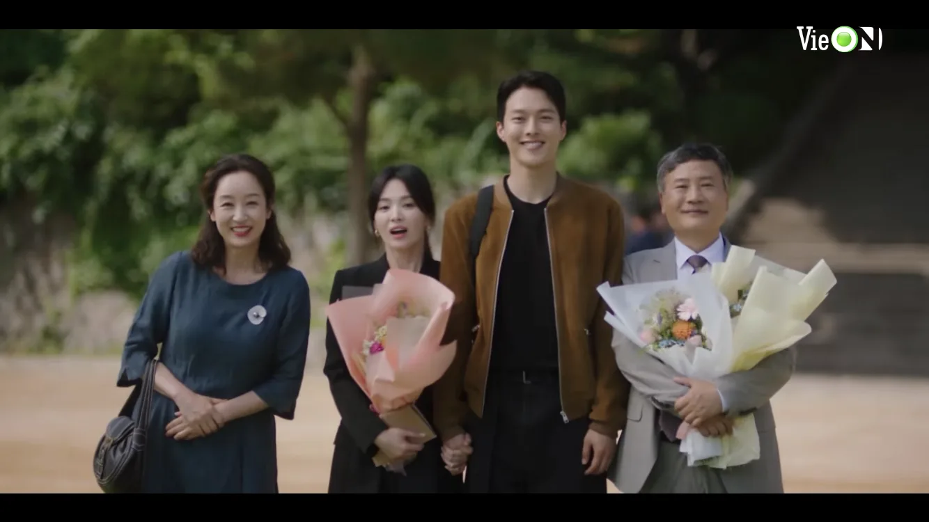 Tập 9 “Now, We Are Breaking Up”: Song Hye Kyo ra mắt mẹ Jang Ki Yong bất chấp sự phản đối - Ảnh 3