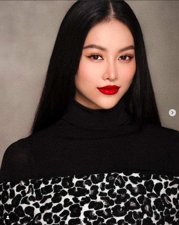 Hoa hậu Phương Khánh với phong cách make up theo layout 'nữ hoàng giá băng'. Ánh mắt, thần thái của Hoa hậu Trái đất 2018 được khen ngợi đầy quyền lực, đắng cấp.