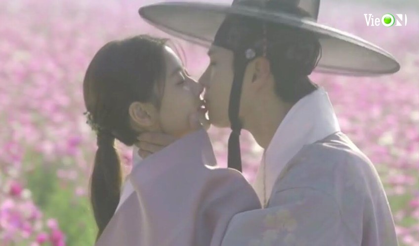 Dịp Valentine, cùng ngắm 6 cảnh hôn mùi mẫn nhất màn ảnh Hàn - Ảnh 7